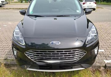 Ford Kuga 51.000 km 22.990 &euro; Oldenburg 26133