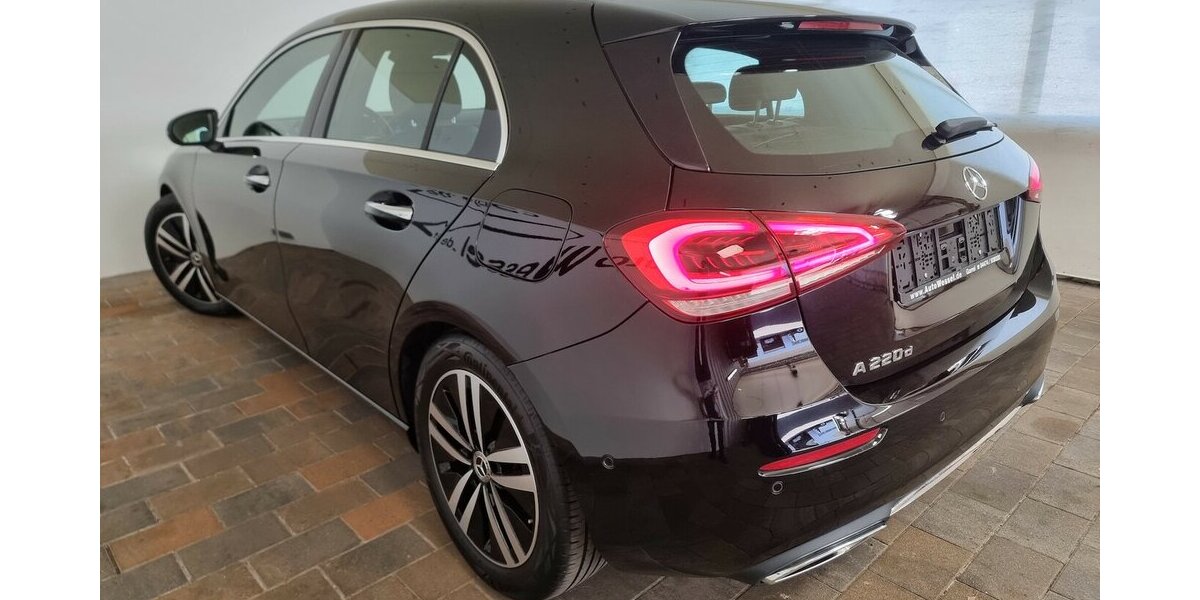 Mercedes-Benz A 220 d Progressive LED ACC AHK Kamera Keyless 41.300 km 29.999 &euro; Garrel 49681