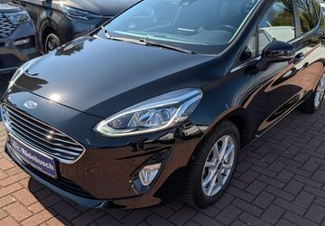 Ford Fiesta 40.140 km 11.490 &euro; Hude 27798