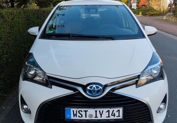 Toyota Yaris 72.600 km 10.900 &euro; Edewecht 26188