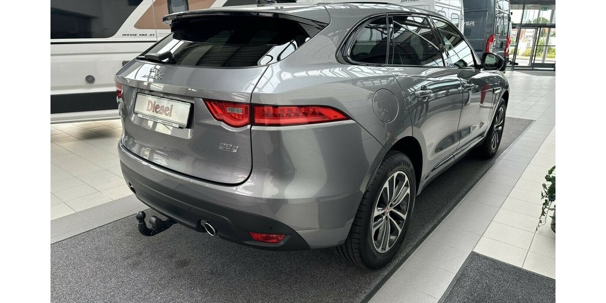 Jaguar F-Pace 3,0 D AWD R-Sport +AHK+Panorama+Navi+Kamera 92.200 km 27.990 &euro; Jaderberg 26349
