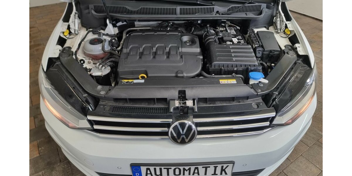 VW Touran Comfortline BMT ACC AHK Kamera 7-Sitzer 89.900 km 24.990 &euro; Garrel 49681