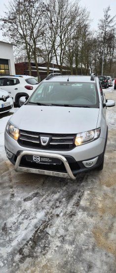 Dacia Sandero 105.000 km 7.650 &euro; Lemwerder 27809