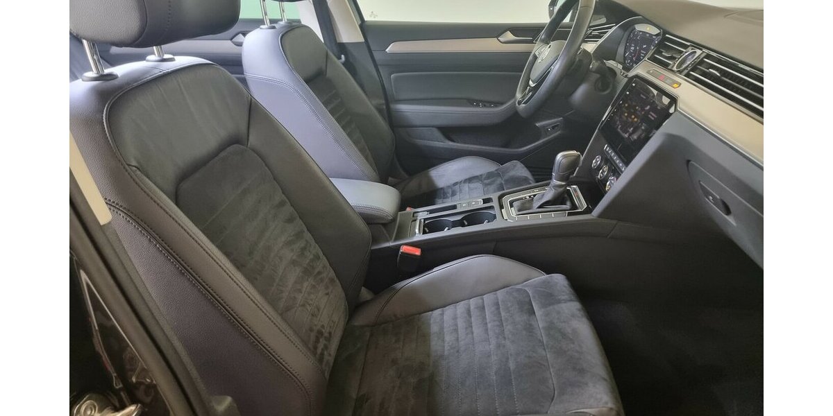 VW Passat Highline 4M LED ACC APP AHK Standheizung 112.600 km 23.850 &euro; Garrel 49681