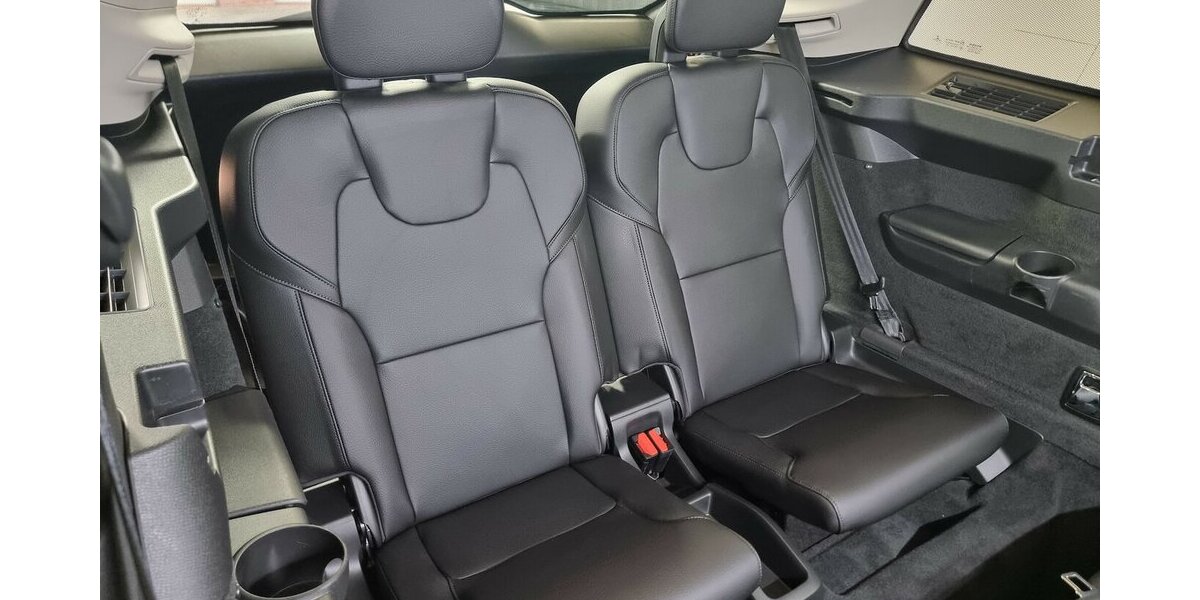 Volvo XC90 ThorsHammer Leder-Sport Memory APP AHK 7-Si 75.900 km 41.900 &euro; Garrel 49681