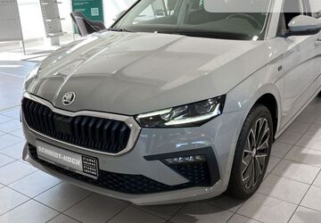 Skoda Scala 4.900 km 26.990 &euro; Oldenburg 26123