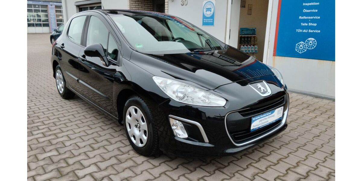 Peugeot 308 220.124 km 3.999 &euro; Jade 26349