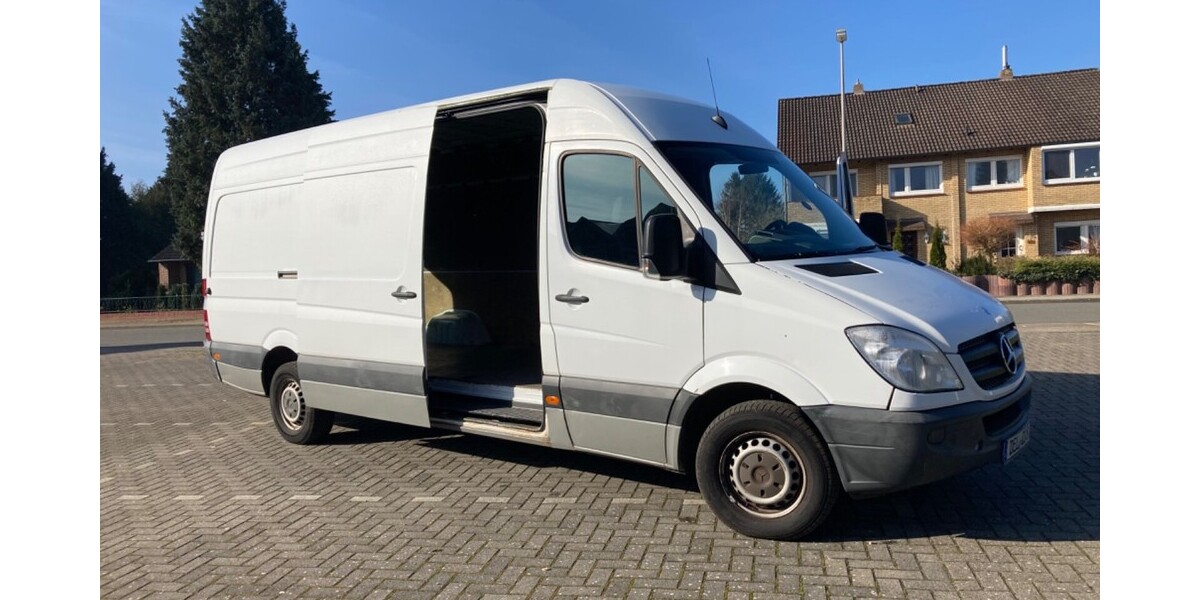Mercedes-Benz Sprinter 288.300 km 11.500 &euro; Delmenhorst 27749