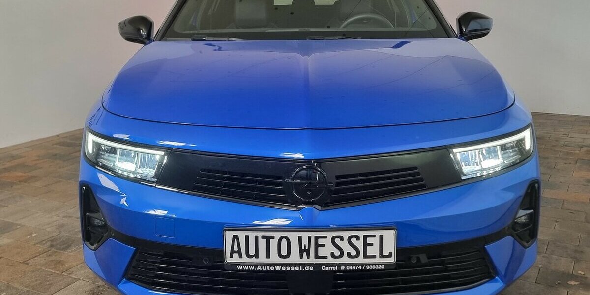Opel Astra lim. GS Line AT8 APP Navi Spur AGR-Sitz 14.800 km 19.950 &euro; Garrel 49681
