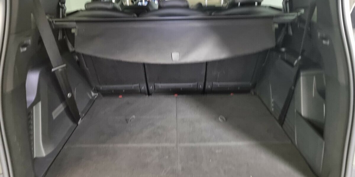 Peugeot 5008 GT-Line LED i-Cockpit 180° Kamera Keyless 58.900 km 24.950 &euro; Garrel 49681