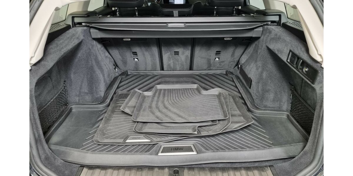 BMW 320d xDrive Sport Line LED AHK Spur Kamera Pano 86.800 km 27.450 &euro; Garrel 49681