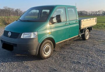VW T5 Transporter 272.000 km 7.500 &euro; Oldenburg 26125