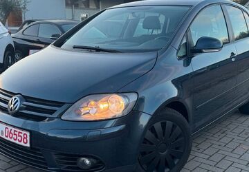 VW Golf 236.000 km 1.290 &euro; Hatten 26209