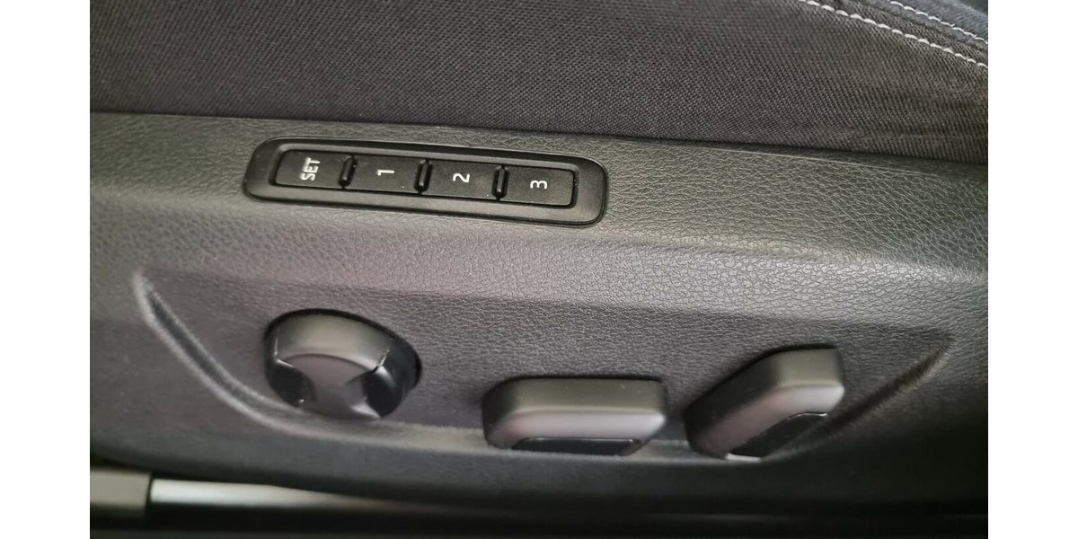 Skoda Superb Style LED ACC AHK Memory Canton Keyless 94.500 km 23.750 &euro; Garrel 49681