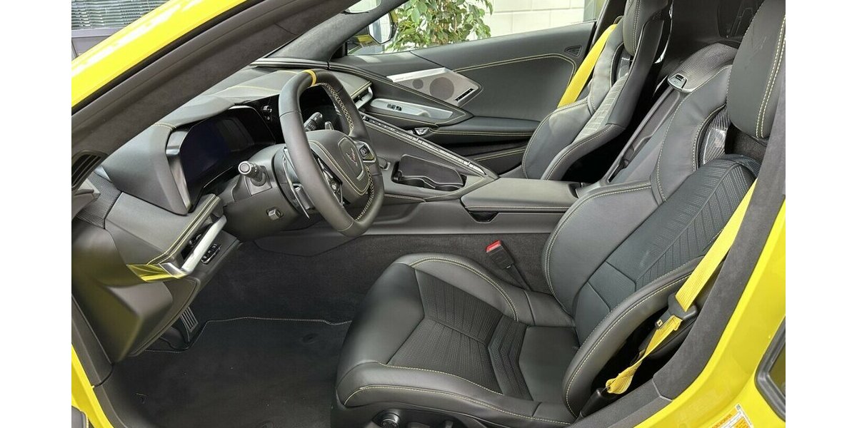 Corvette C8 Coupe Z51 Europa +Schmidt+Lift+3 Jahre Garantie 5.500 km 109.990 &euro; Jaderberg 26349