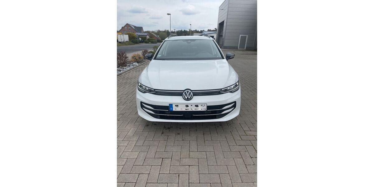 VW Golf 14.800 km 25.900 &euro; Oldenburg (Oldb) 26135