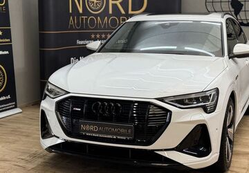 Audi e-tron 40.589 km 30.990 &euro; Rastede/ Wahnbek 26180
