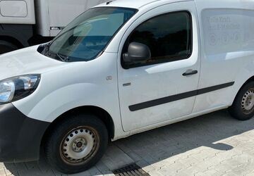 Renault Kangoo 28.776 km 11.127 &euro; Oldenburg 26125