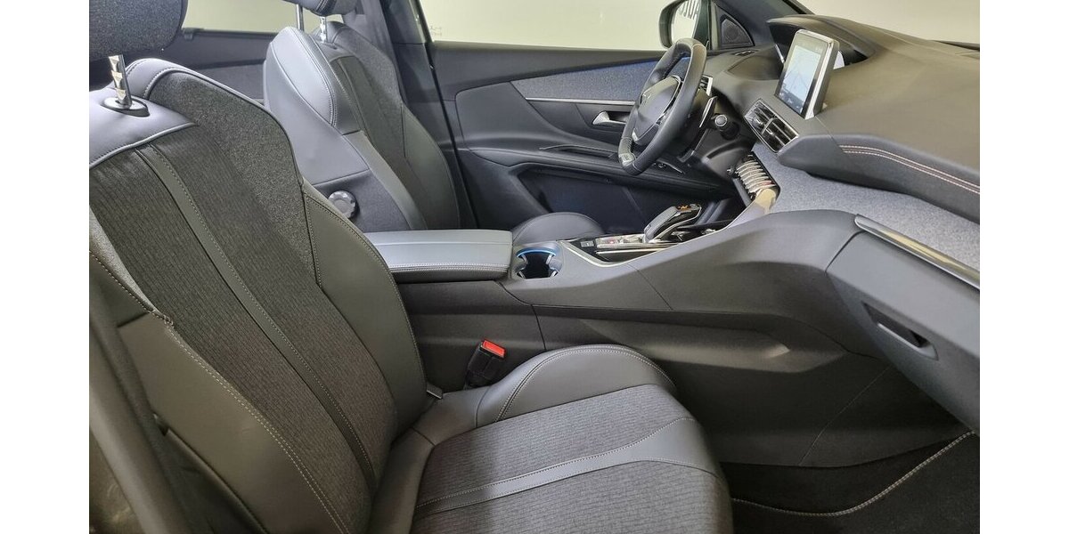 Peugeot 5008 GT-Line LED i-Cockpit 180° Kamera Keyless 58.900 km 22.850 &euro; Garrel 49681