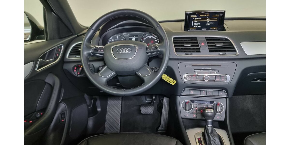 Audi Q3 2.0 TDi S tronic Bi-Xenon Navi Klima Leder 92.900 km 22.850 &euro; Garrel 49681