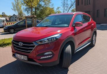 Hyundai TUCSON 65.386 km 16.700 &euro; Oldenburg 26135