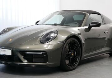 Porsche 992 12.000 km 177.890 &euro; Oldenburg 26123