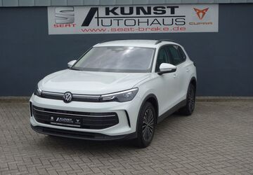 VW Tiguan 9.000 km 36.990 &euro; Brake 26919