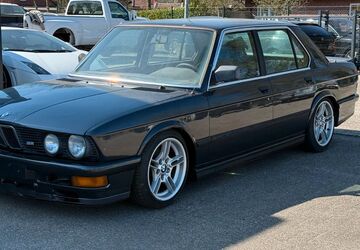 BMW 535 255.000 km 9.500 &euro; Apen 26689