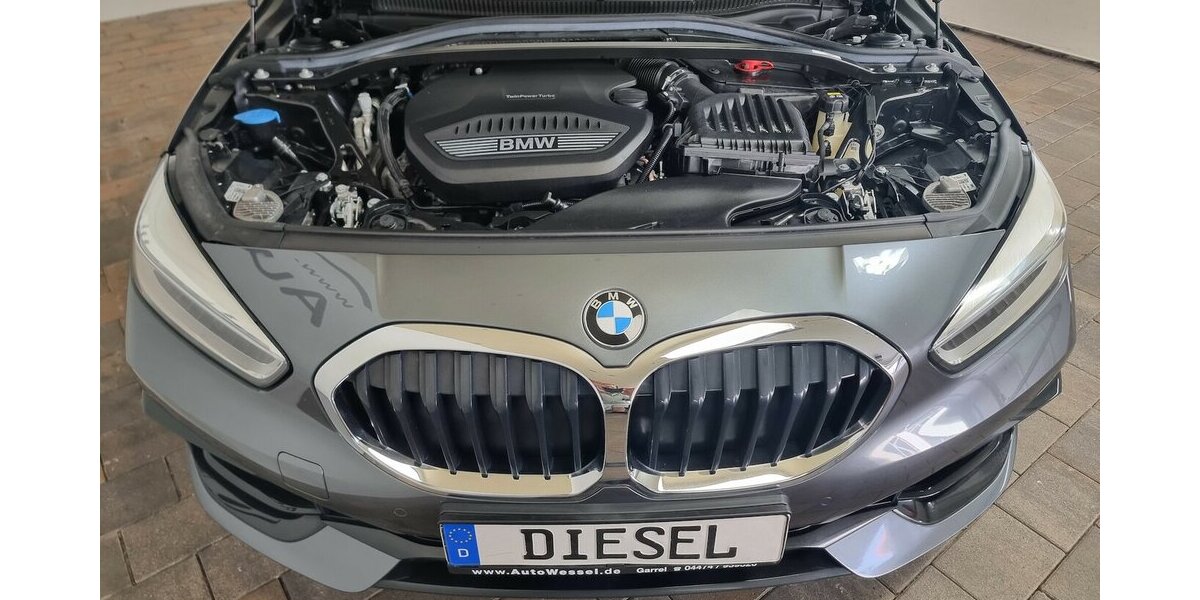 BMW 118d Sport Line LED AHK LiveCockpit Shadow-Line 47.800 km 23.500 &euro; Garrel 49681