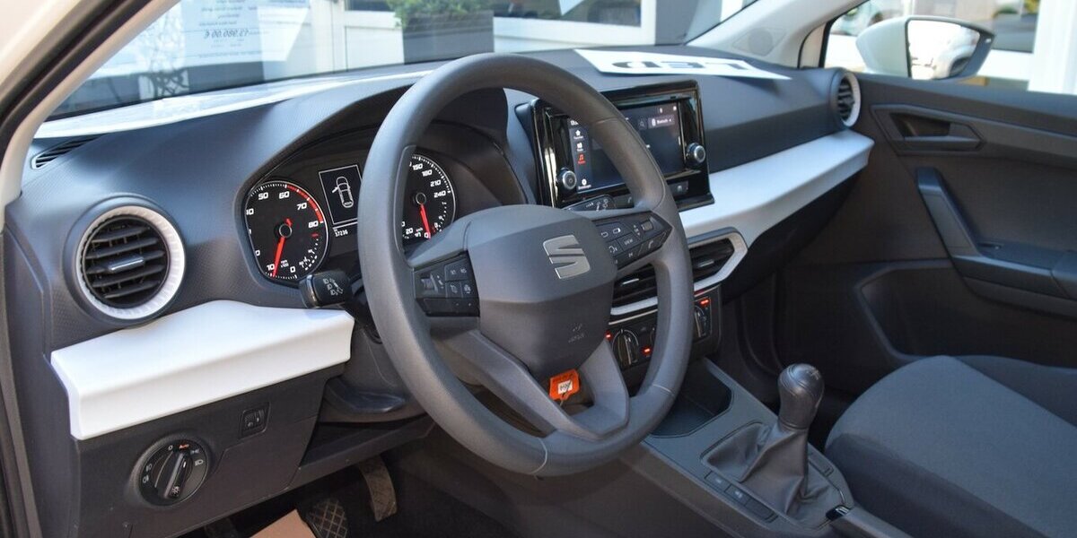 Seat Ibiza Reference 1,0 Klima*LED*BT*DAB*Sihzg*5 Trg 37.256 km 13.980 &euro; Rastede 26160