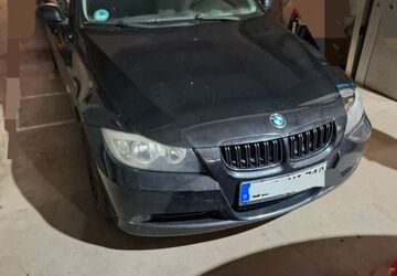 BMW 318 285.000 km 1.999 &euro; Apen 26689
