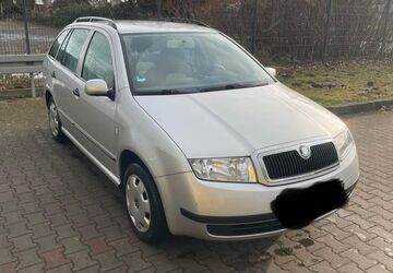 Skoda Fabia 122.731 km 2.500 &euro; Oldenburg 26123