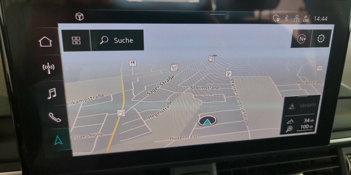 Audi A4 35 TFSI Automatik LED AHK Navi Klima Tempomat 98.400 km 23.900 &euro; Garrel 49681