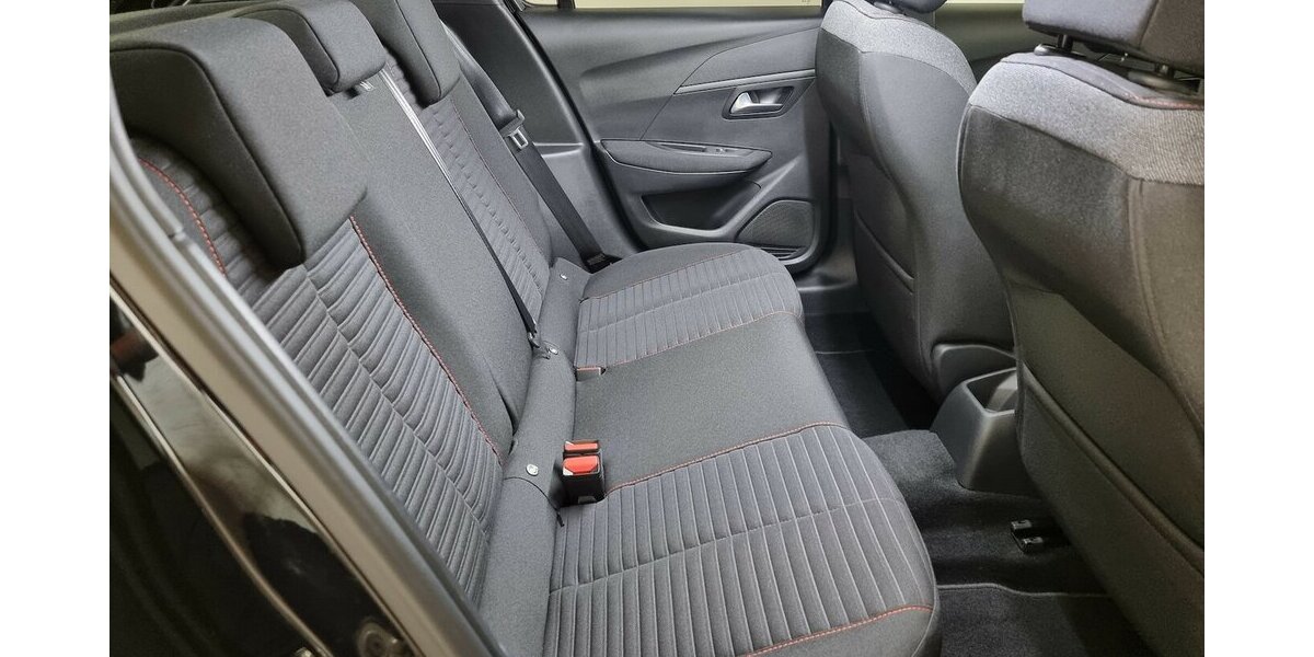 Peugeot 208 Active Pack LED Kamera APP Tempomat SHZ 16.750 km 13.990 &euro; Garrel 49681