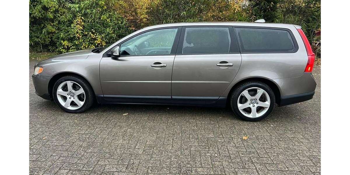 Volvo V70 250.000 km 2.990 &euro; Delmenhorst 27751