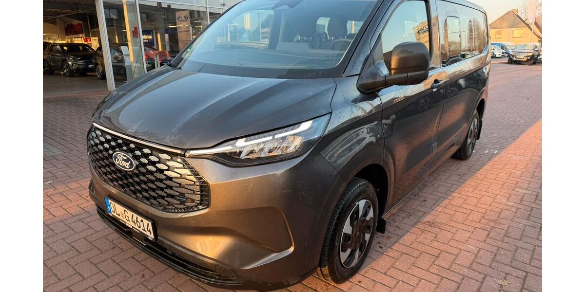 Ford Transit Custom 4.999 km 49.492 &euro; Hude 27798