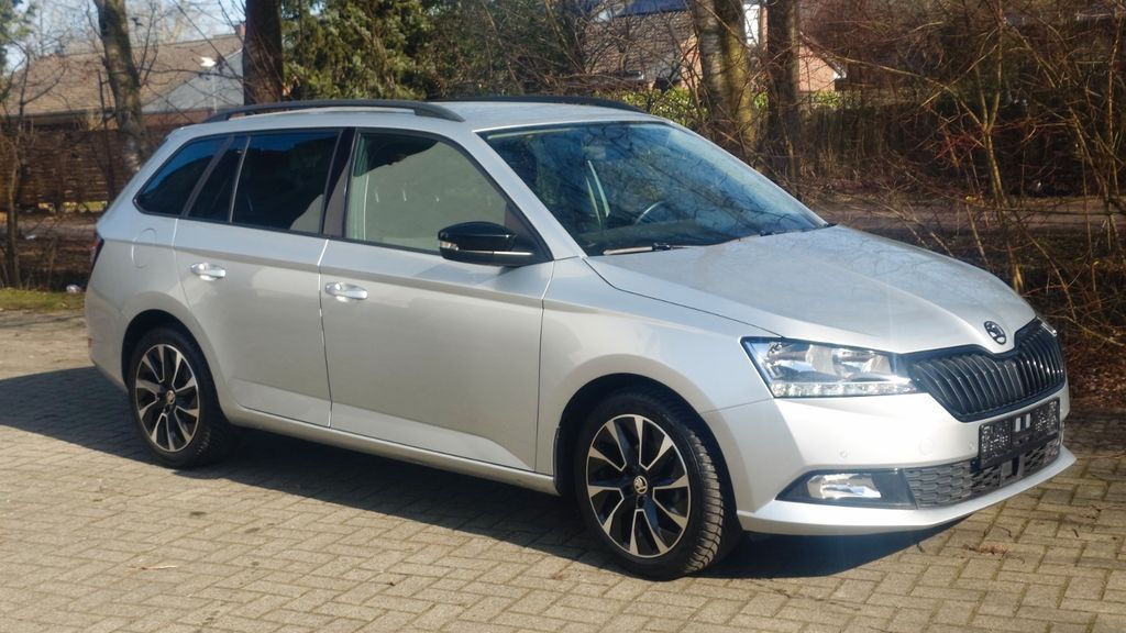 Skoda Fabia 34.225 km 14.600 &euro; Oldenburg 26133