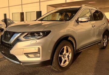 Nissan X-Trail 129.800 km 17.999 &euro; Oldenburg 26129