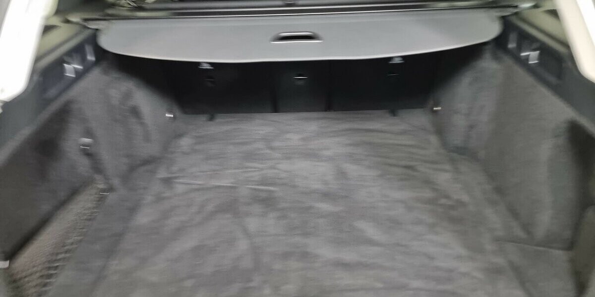 Mercedes-Benz C 220 dT Avantg MBUX LED AHK APP LED Kamera 96.700 km 29.999 &euro; Garrel 49681