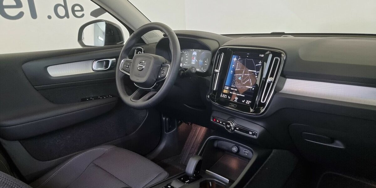 Volvo XC40 Hybrid 2WD PHEV LED AHK Navi Kamera 69.100 km 25.500 &euro; Garrel 49681