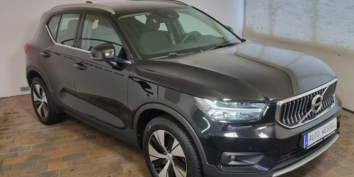 Volvo XC40 Hybrid 2WD PHEV LED AHK Navi Kamera 69.100 km 25.500 &euro; Garrel 49681
