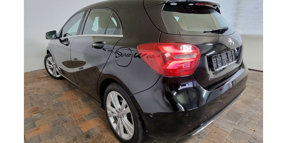 Mercedes-Benz A 200 d CDI Urban LED SHZ AHK Navi Klima Spur 189.700 km 11.450 &euro; Garrel 49681
