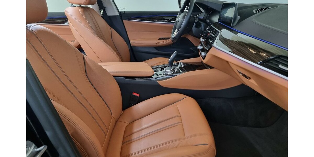 BMW 520d Luxury Line LED ACC SHZ Navi Klima Leder 46.700 km 31.700 &euro; Garrel 49681