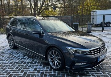 VW Passat Variant 143.000 km 23.000 &euro; jade 26349