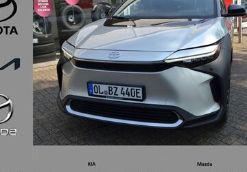 Toyota bZ4X 13.000 km 34.950 &euro; Oldenburg 26125