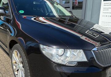 Skoda Superb 399.300 km 3.890 &euro; Apen 26689
