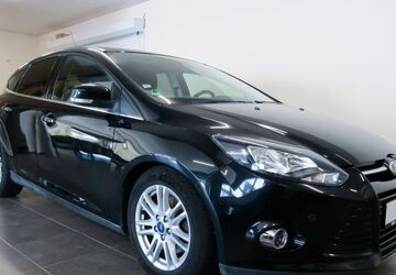 Ford Focus 150.000 km 8.490 &euro; Oldenburg 26125