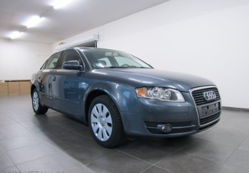 Audi A4 179.300 km 5.699 &euro; Oldenburg 26125