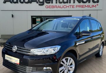 VW Touran 99.641 km 22.850 &euro; Großenkneten 26197