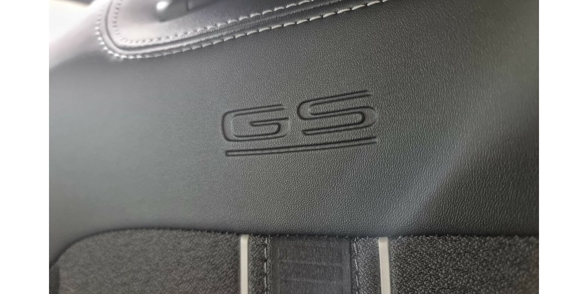 Opel Astra lim. GS Line AT8 APP Navi Spur AGR-Sitz 14.800 km 19.950 &euro; Garrel 49681